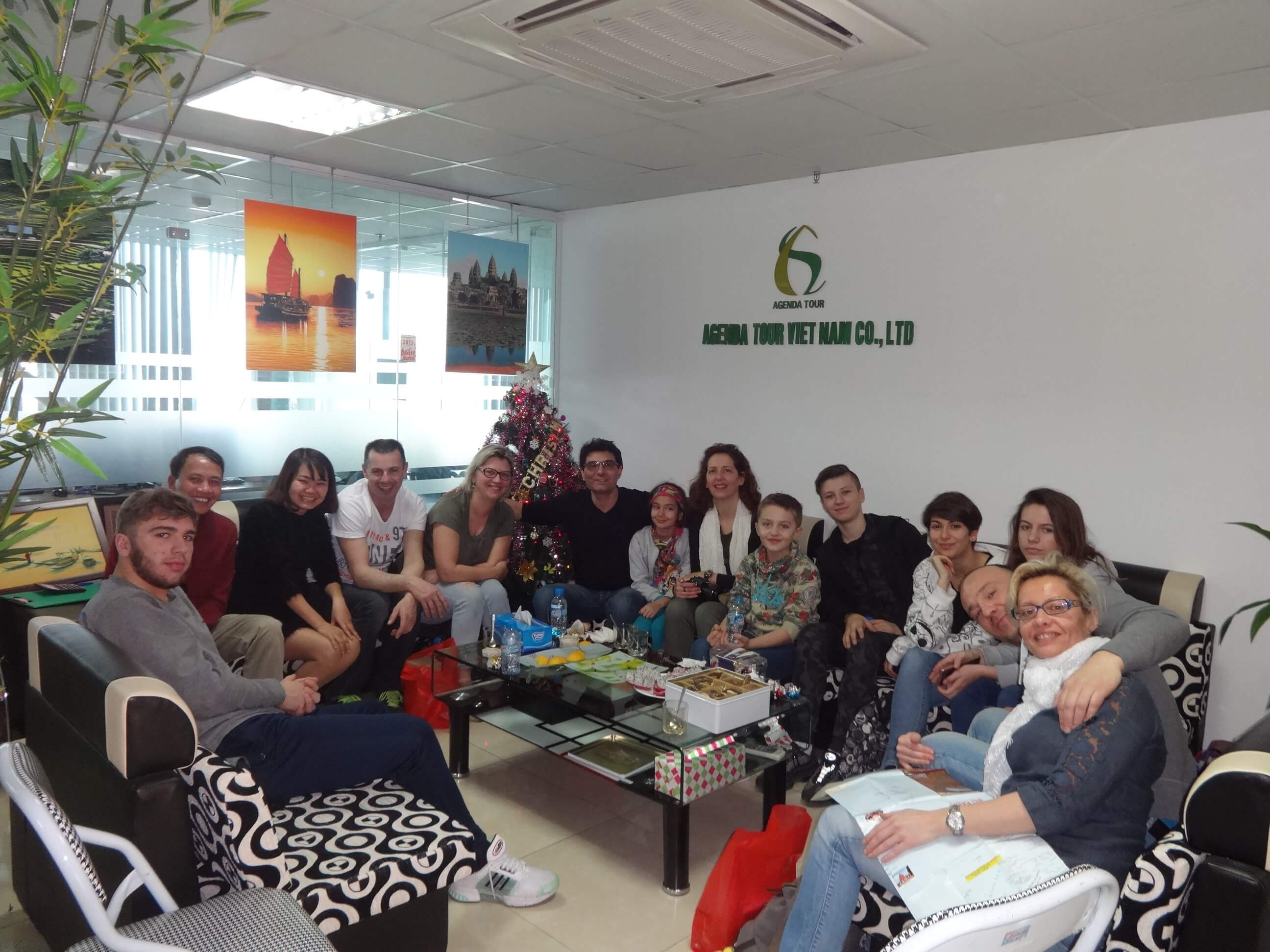 Vietnam en groupe d'amis