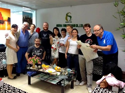 Nos clients à notre agence à Hanoi