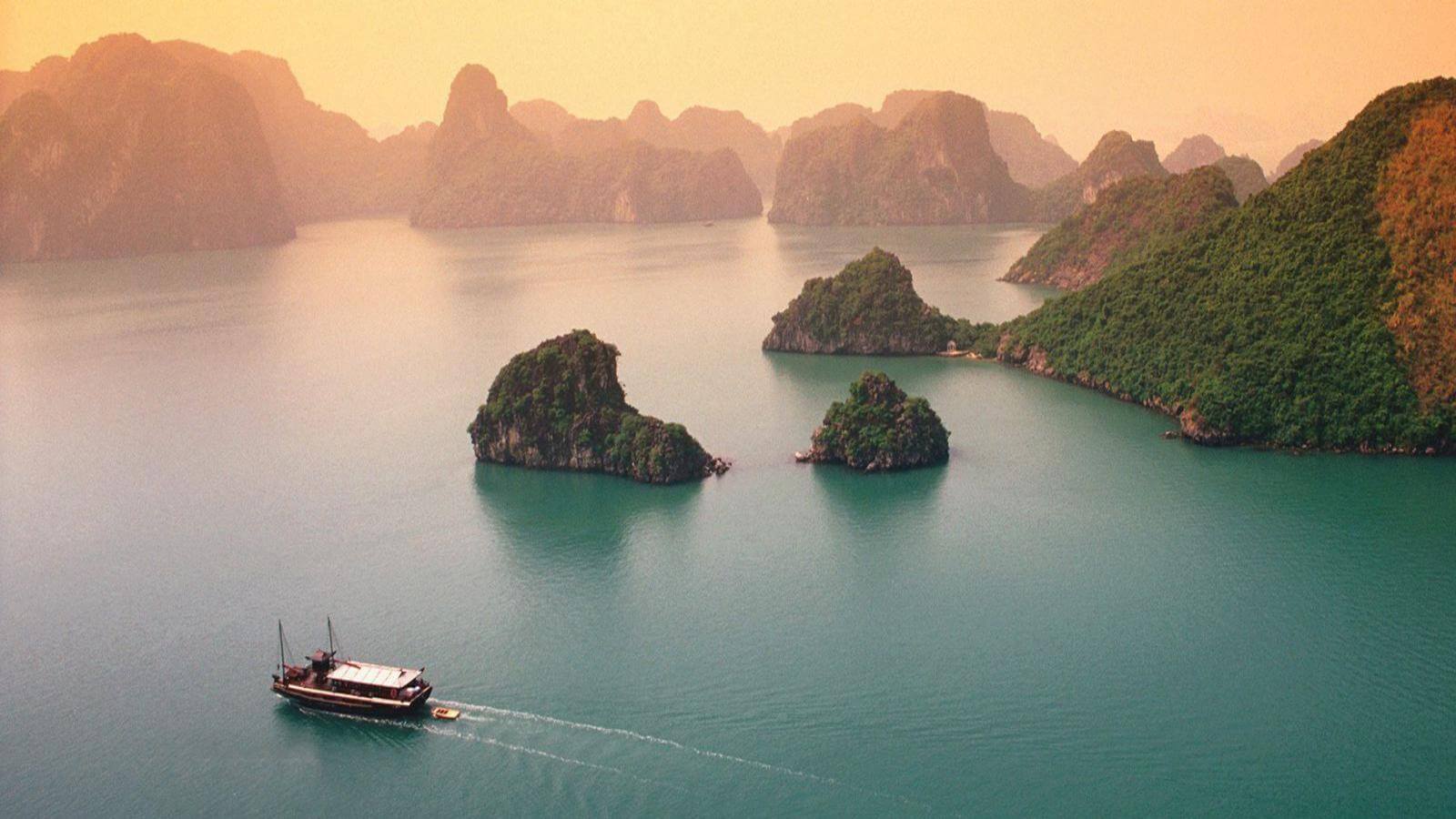 croisiere-en-baie-halong--jonque-bhaya-2-jours--1-nuit
