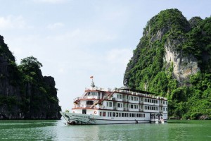 Croisière Halong en Jonque Huong Hai 2 jours/ 1 nuits